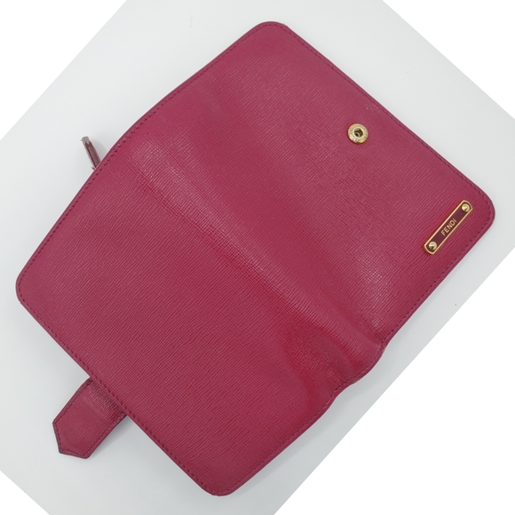 Authentic Preowned Fendi Bifold Wallet - Picture 6 of 9